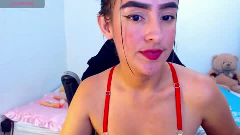 Snapshot of angie_dreamgirl chatting on April 15, 2026, 1:34 am IG angie dreamgirl01 online show from April 15, 2026, 1:34 am