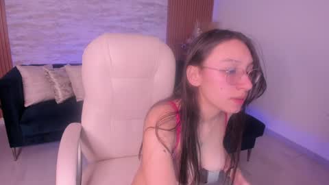 angie_smith_x online show from May 29, 2026, 10:57 am