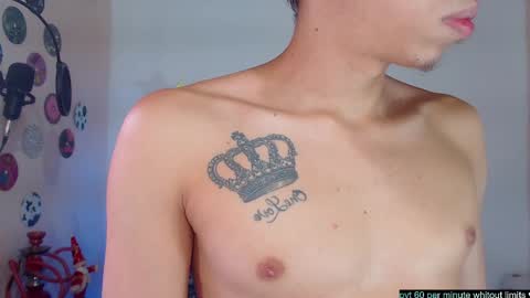 Snapshot of angielee01 chatting on December 17, 2024, 12:00 pm Angie y Andres online show from December 17, 2024, 12:00 pm