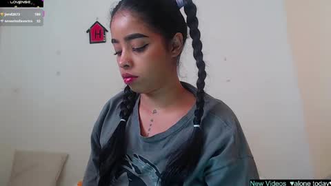 Snapshot of angielee01 chatting on January 17, 2025, 1:46 pm Angie y Andres online show from January 17, 2025, 1:46 pm