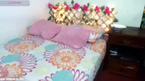 Snapshot of angielee01 chatting on October 2, 2025, 11:17 am Angie y Andres online show from October 2, 2025, 11:17 am