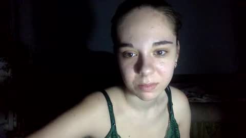 Snapshot of angle_cute05 chatting on April 6, 2026, 8:54 pm Angel Cute online show from April 6, 2026, 8:54 pm