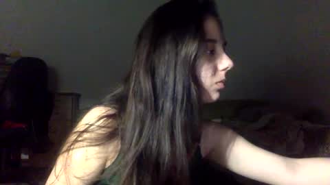 Snapshot of angle_cute05 chatting on April 13, 2026, 9:53 pm Angel Cute online show from April 13, 2026, 9:53 pm