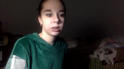 Snapshot of angle_cute05 chatting on April 30, 2026, 10:25 pm Angel Cute online show from April 30, 2026, 10:25 pm
