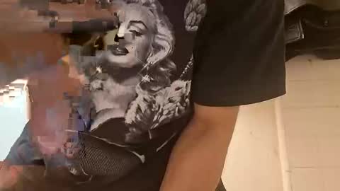 angrychicks83 online show from February 13, 2026, 1:40 pm