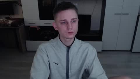 Snapshot of angryzan chatting on October 15, 2025, 5:40 am vodka online show from October 15, 2025, 5:40 am