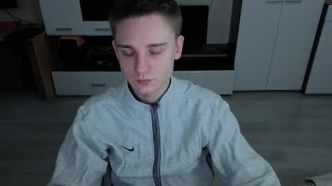 Snapshot of angryzan chatting on November 18, 2025, 5:45 am vodka online show from November 18, 2025, 5:45 am