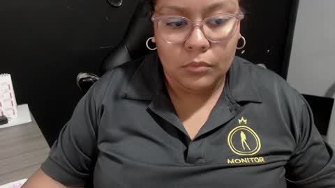 Snapshot of angy_ro12 chatting on January 16, 2025, 3:23 am angy online show from January 16, 2025, 3:23 am