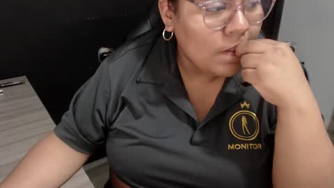 Snapshot of angy_ro12 chatting on February 13, 2025, 6:20 am angy online show from February 13, 2025, 6:20 am