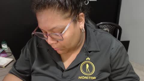 Snapshot of angy_ro12 chatting on February 16, 2025, 7:37 am angy online show from February 16, 2025, 7:37 am