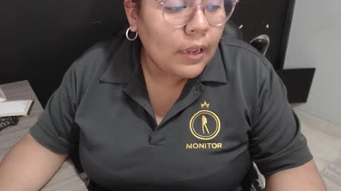 Snapshot of angy_ro12 chatting on February 19, 2025, 9:25 pm angy online show from February 19, 2025, 9:25 pm