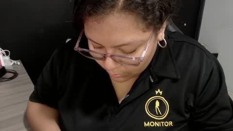 Snapshot of angy_ro12 chatting on March 3, 2025, 7:49 pm angy online show from March 3, 2025, 7:49 pm