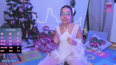 Snapshot of anhala_ chatting on December 12, 2024, 4:04 am Anhala Rivera online show from December 12, 2024, 4:04 am