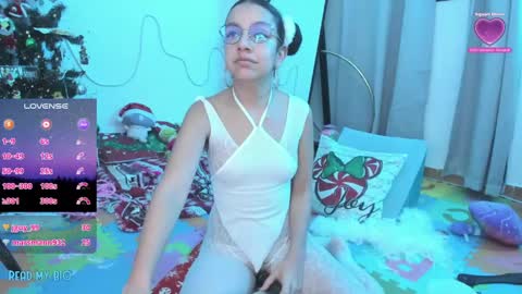 Snapshot of anhala_ chatting on December 12, 2024, 7:08 am Anhala Rivera online show from December 12, 2024, 7:08 am