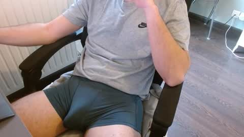 Snapshot of anhotcock chatting on February 14, 2026, 9:06 am anhotcock online show from February 14, 2026, 9:06 am