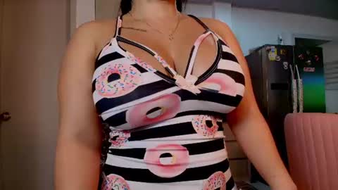 laura  online show from June 27, 2026, 11:32 pm