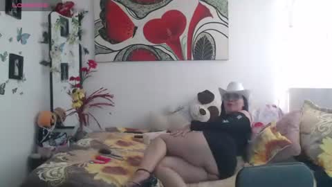 Anii Mantilla online show from June 12, 2026, 8:41 pm