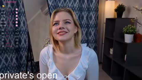 Alice online show from November 9, 2025, 2:26 pm