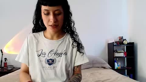 Snapshot of anika_lowen chatting on March 5, 2025, 5:29 pm Anika And Lowen Your Thumbs Up Are Super Important For Us online show from March 5, 2025, 5:29 pm