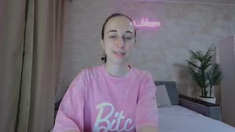 anikabloom online show from January 18, 2025, 12:13 am