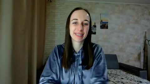 anikabloom online show from April 24, 2026, 7:05 pm