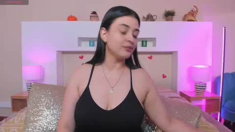 Anika Romano online show from May 4, 2026, 11:39 am