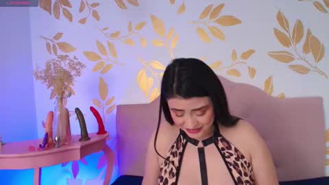 Snapshot of anikaromanoff chatting on February 25, 2025, 3:16 pm Lauren Anika online show from February 25, 2025, 3:16 pm