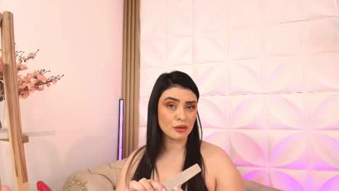 Snapshot of anikaromanoff chatting on February 27, 2025, 6:20 pm Lauren Anika online show from February 27, 2025, 6:20 pm