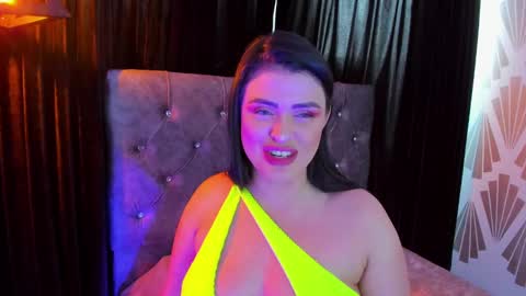Snapshot of anikaromanoff chatting on March 11, 2025, 4:18 pm Lauren Anika online show from March 11, 2025, 4:18 pm
