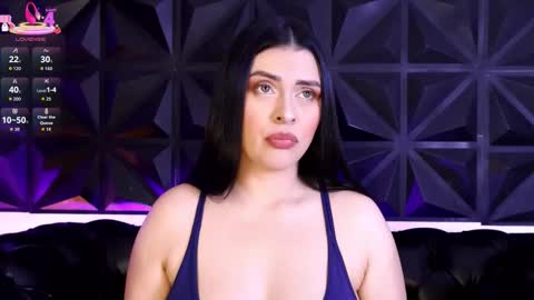 Snapshot of anikaromanoff chatting on October 13, 2025, 4:23 am Lauren Anika online show from October 13, 2025, 4:23 am