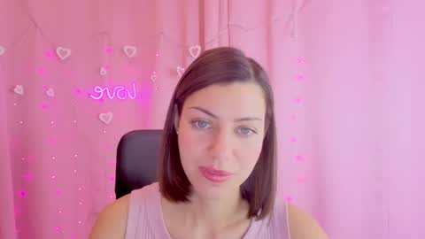 Snapshot of aniskyy chatting on February 16, 2026, 4:14 pm Anni online show from February 16, 2026, 4:14 pm