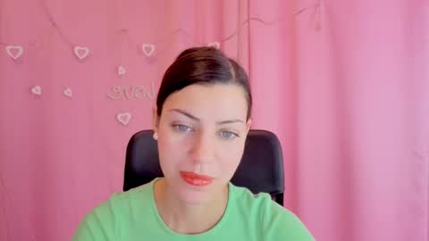 Snapshot of aniskyy chatting on February 18, 2026, 5:47 am Anni online show from February 18, 2026, 5:47 am