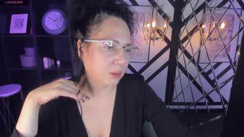 Anita online show from December 16, 2024, 6:10 am