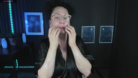 Anita online show from January 4, 2025, 7:55 pm