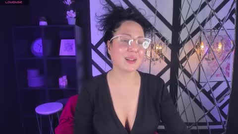 Anita online show from March 12, 2025, 11:01 pm