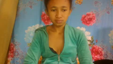 Snapshot of anitaazzh chatting on June 24, 2026, 5:28 am anitaazzh online show from June 24, 2026, 5:28 am