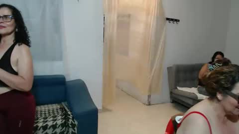 Snapshot of anitabig69 chatting on February 27, 2026, 7:25 pm Anitabig69 online show from February 27, 2026, 7:25 pm