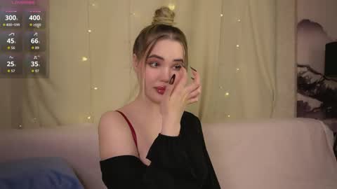 Anita online show from May 3, 2026, 3:29 pm