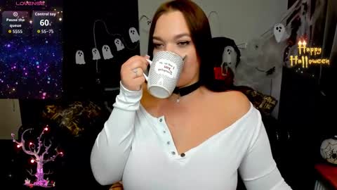 Anita online show from November 4, 2025, 6:34 am