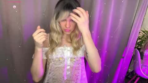 anjalin_sososok online show from April 27, 2026, 5:16 am