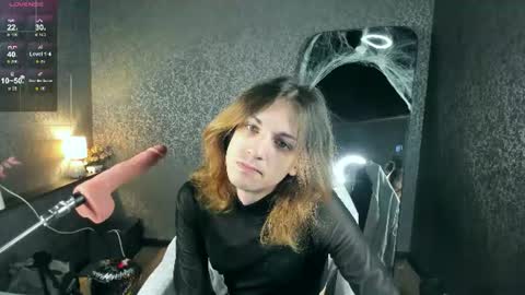 Snapshot of anjella_botton chatting on June 17, 2026, 7:04 pm Angel online show from June 17, 2026, 7:04 pm