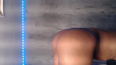 Snapshot of anjinhama chatting on March 4, 2025, 5:11 am Hello My name is NaiaraPv is OPEN online show from March 4, 2025, 5:11 am