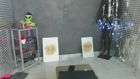 Hello My name is NaiaraPv is OPEN online show from May 6, 2026, 2:44 pm