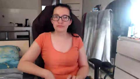 Snapshot of ankey_rayah chatting on June 23, 2026, 12:14 pm Nameless online show from June 23, 2026, 12:14 pm