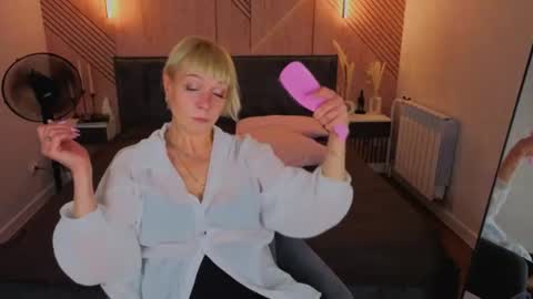 ann_annise online show from June 27, 2026, 12:59 am