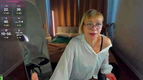 ann_annise online show from July 23, 2026, 12:57 am