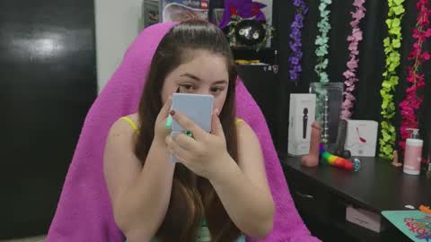 Only fans   online show from December 19, 2025, 11:50 am