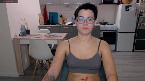 Snapshot of ann_mikky chatting on December 1, 2024, 9:59 pm Godness Sandra online show from December 1, 2024, 9:59 pm