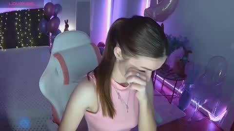 ann_woood online show from March 24, 2026, 6:40 am