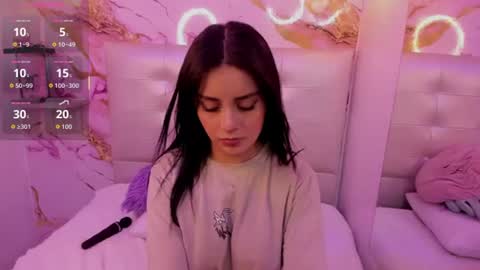 Snapshot of anna_blade_ chatting on July 21, 2026, 2:41 pm ANNA online show from July 21, 2026, 2:41 pm